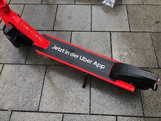 Nije Uber-app wurdt in MaaS-ien-klikspoarte