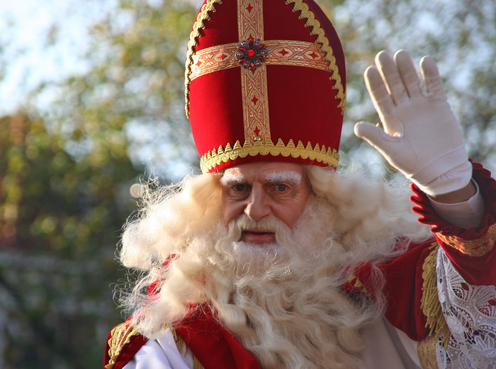 Fortfarande Sinterklaas -inträde med ångbåt i Amsterdam
