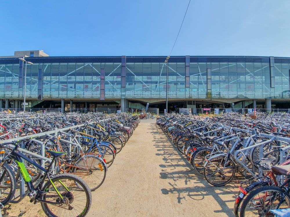 In één jaar tijd 3.354 extra fietsparkeerplaatsen in Gent