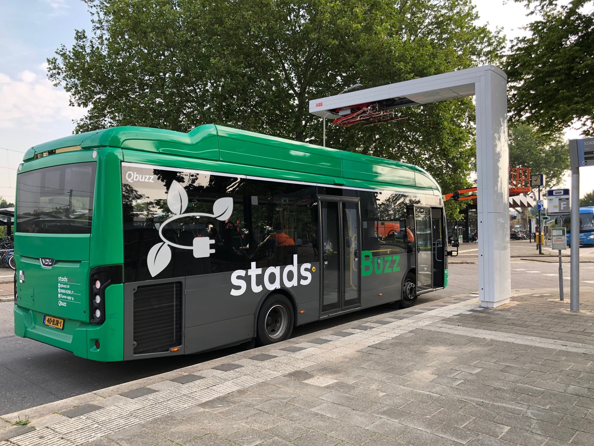 Qbuzz garantiza un transporte en autobús libre de emisiones en Holanda Meridional Norte