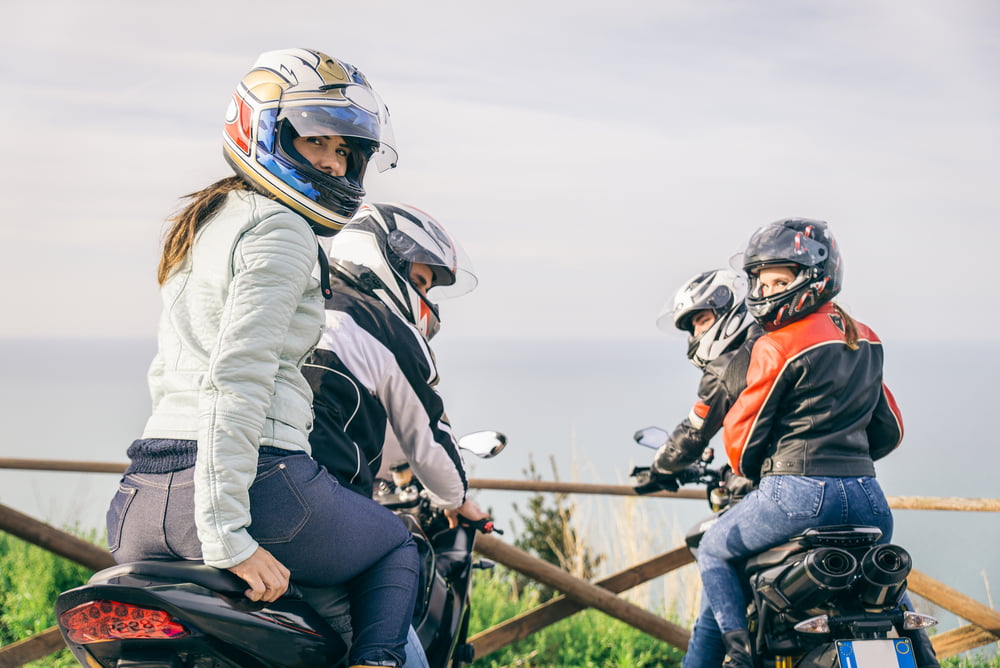 Toeristische motorrijders en fietsers niet welkom met Pasen