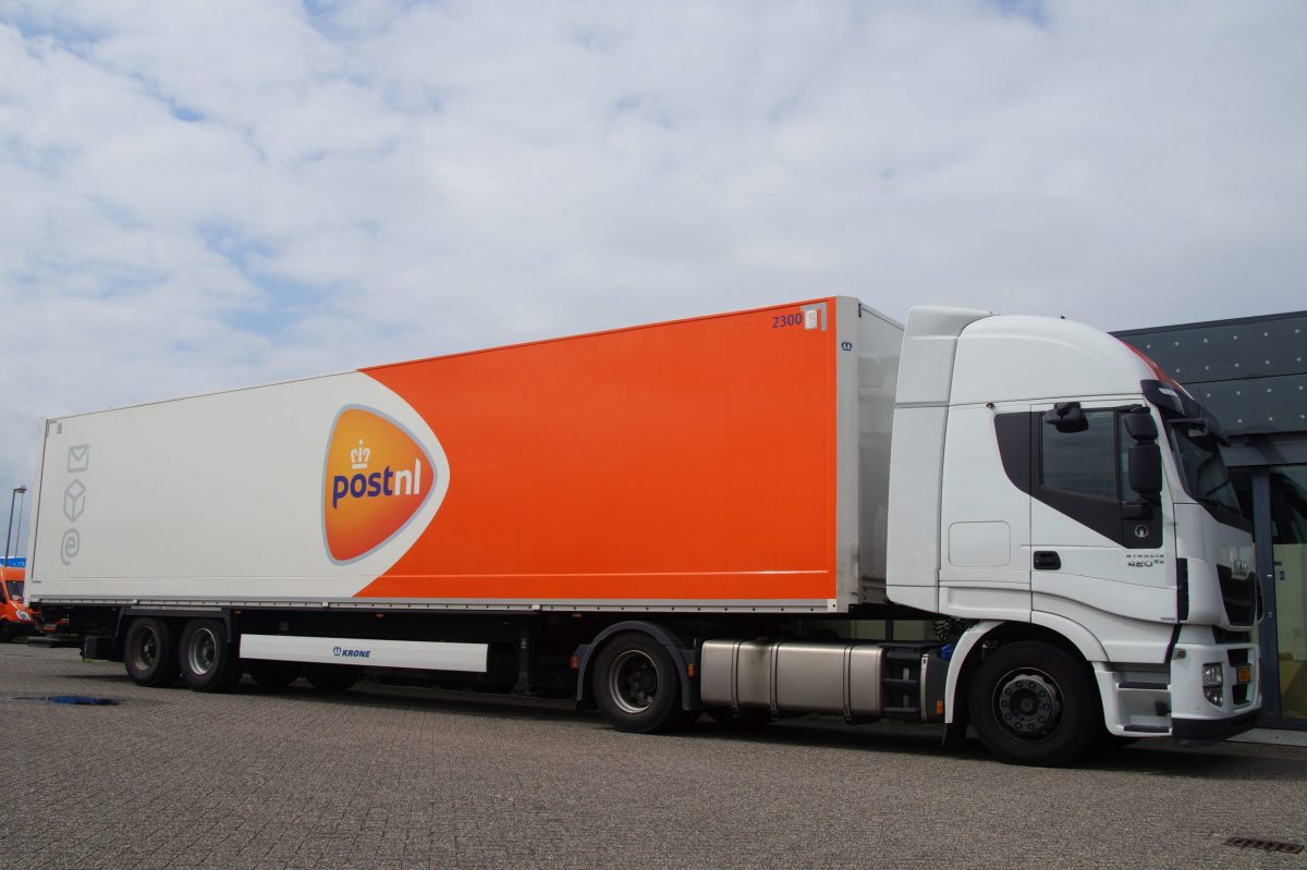 PostNL delivered 337 million parcels last year