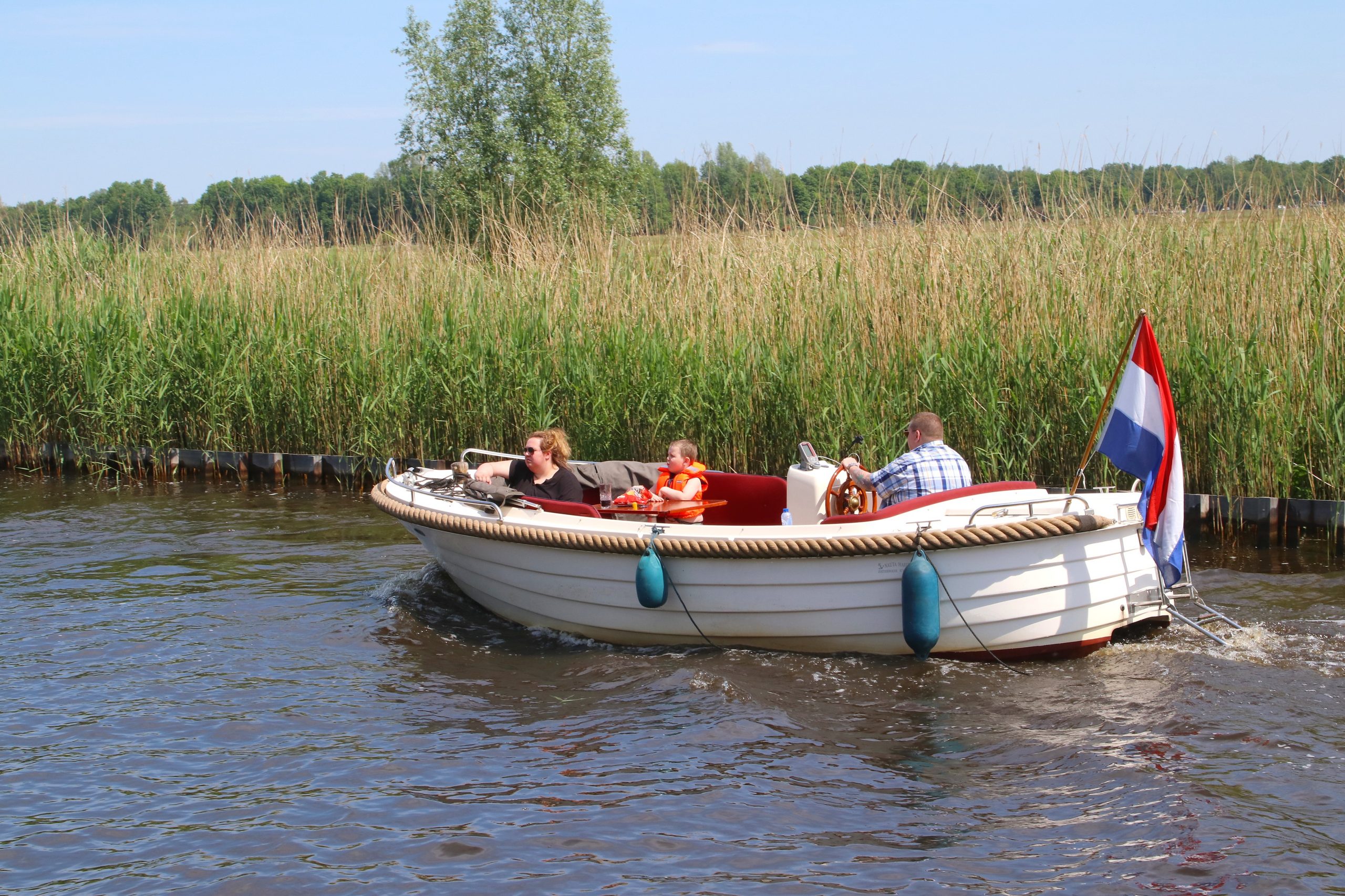 Os holandeses estão optando por férias de barco em massa neste verão