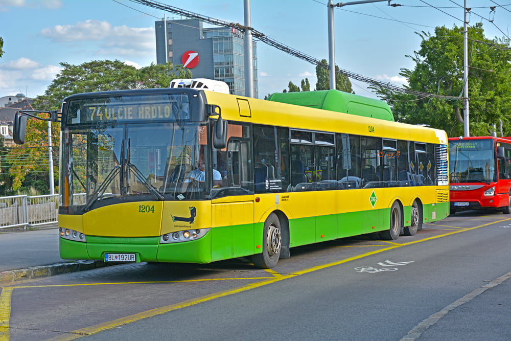 Solaris recebe pedido de 70 ônibus a GNV para Varsóvia
