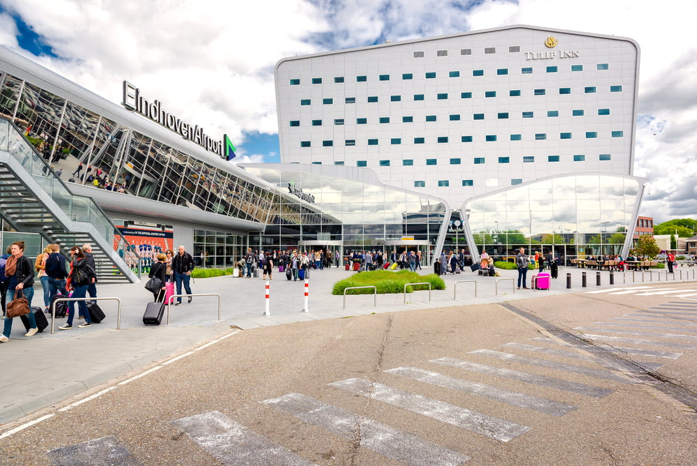 Aeroporto de Eindhoven continua a melhorar o aeroporto