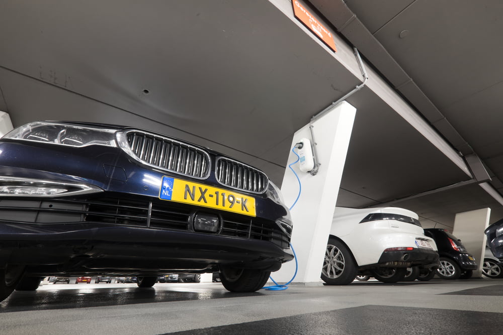 More charging stations needed in parking garages in the Netherlands