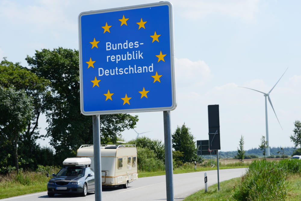 Regras rígidas para holandeses que viajam para a Alemanha