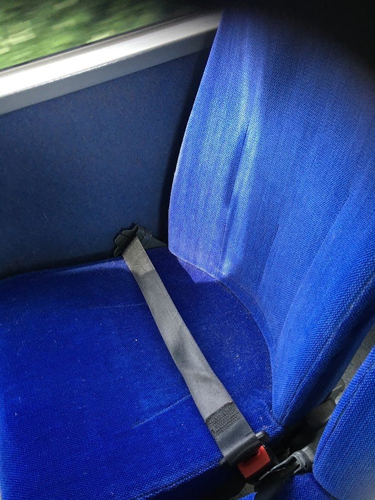 Reglas del cinturón de seguridad en autocares y autobuses públicos