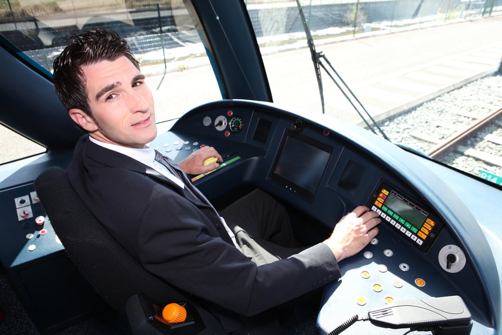 You learn to drive a tram in a tram simulator