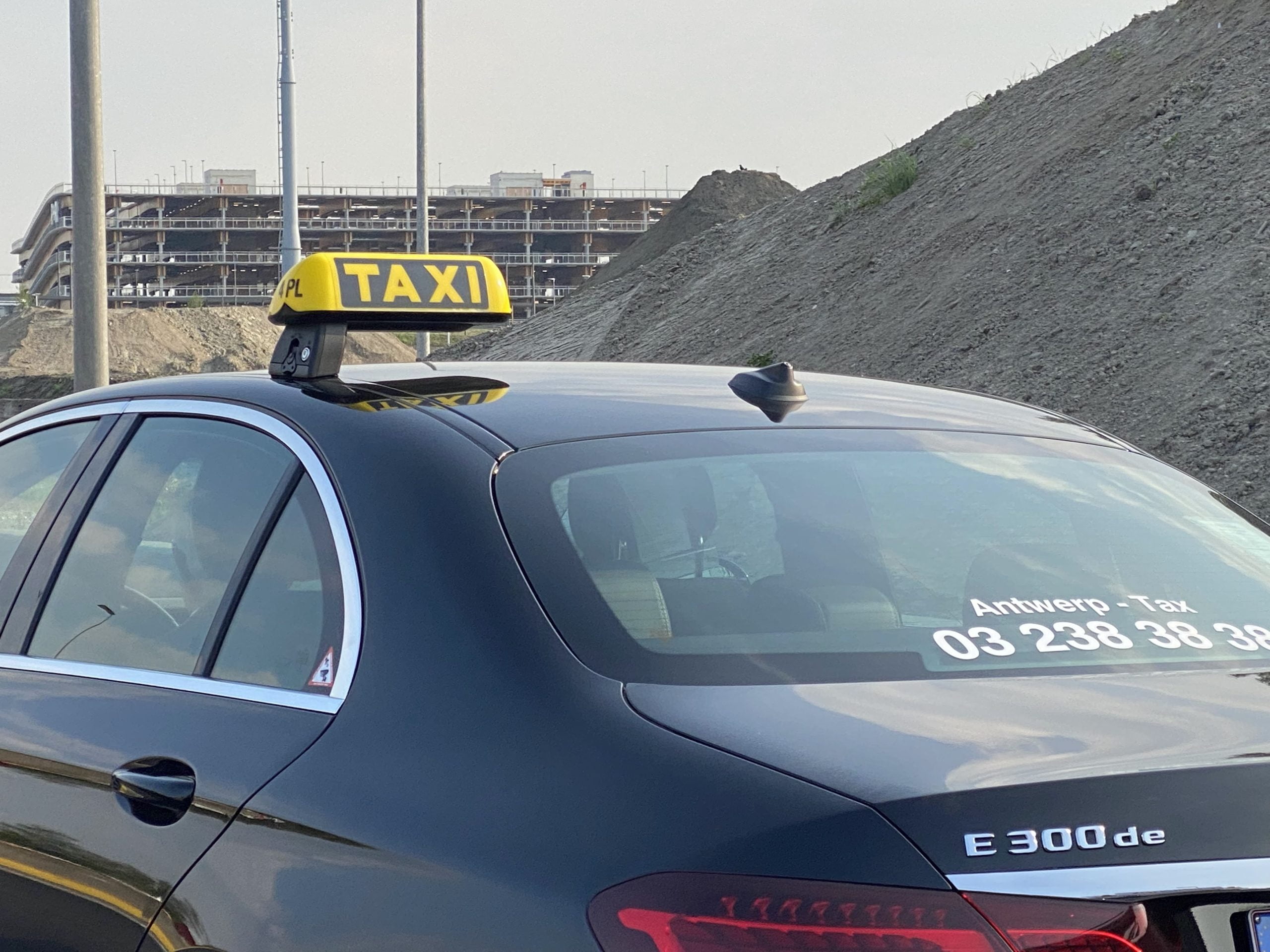 BIN wordt ogen en oren van Antwerpse taxichauffeurs