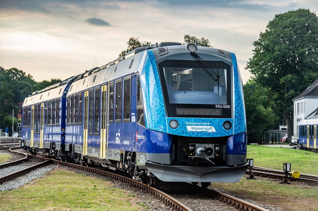 Hydrogen train Coradia iLint reaches milestone