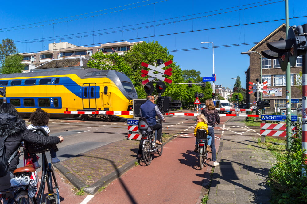 Região de transporte Amsterdã inicia cooperação
