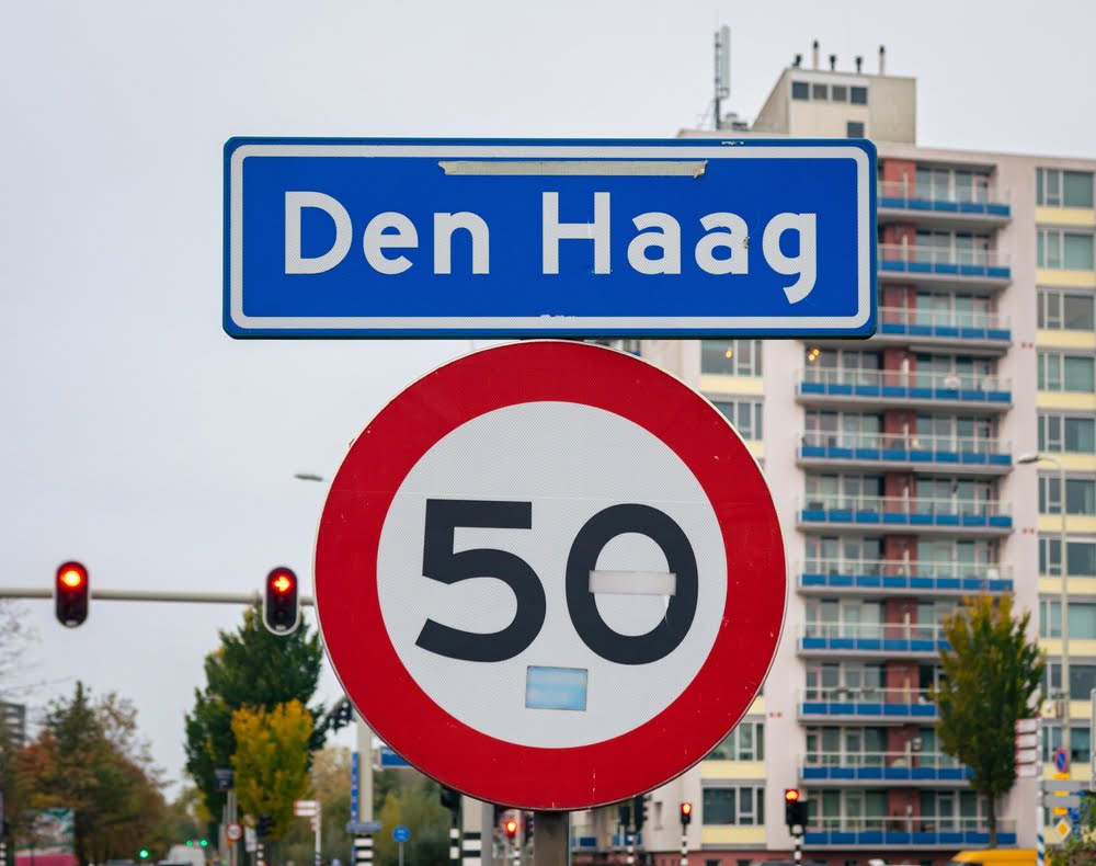Stor trafikkontrol i Haag