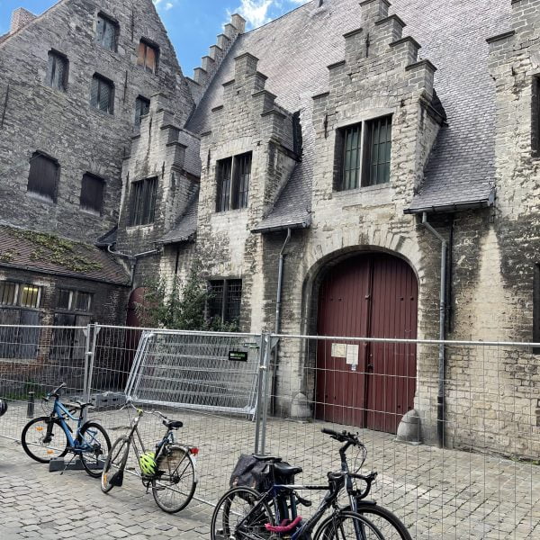 Gents Vleeshuis becomes a bicycle shed, Ghent should be ashamed!