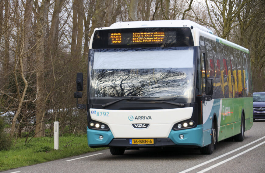 Concessie: Transdev, Arriva en EBS strijden om Hoeksche Waard…