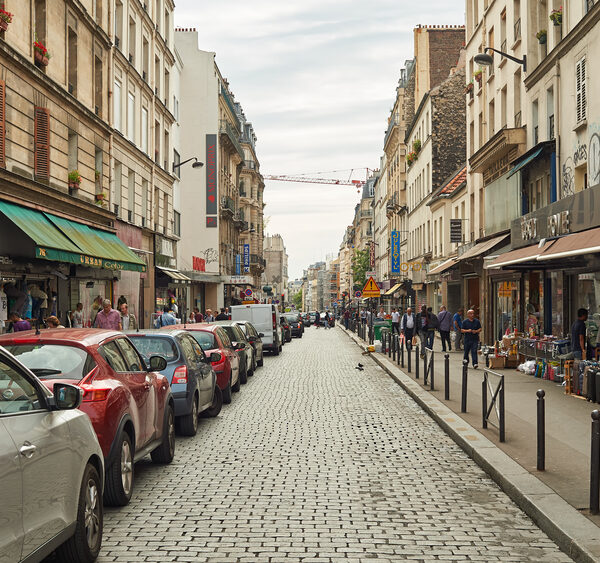 Paris steps up the fight against SUVs with increased parking fees