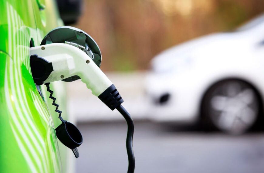 Nederländska städer är engagerade i hållbarhet med utsläppsfria taxibilar