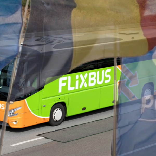Pânico terrorista na FlixBus depois que passageiro ouve sobre planos de ataque