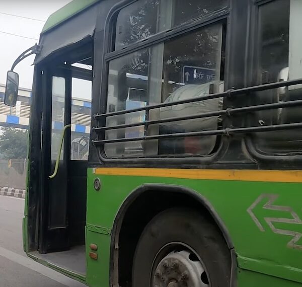 Delhi öppnar dörrar med gratis bussresor för icke-binära resenärer