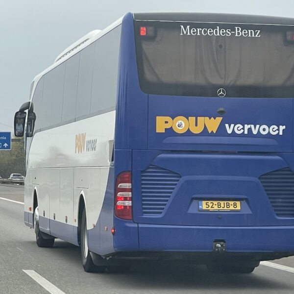 Pouw