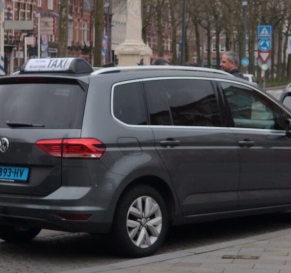Nowe przepisy dotyczące taksówek w 's-Hertogenbosch sprawiają, że taksówki są bezpieczne...