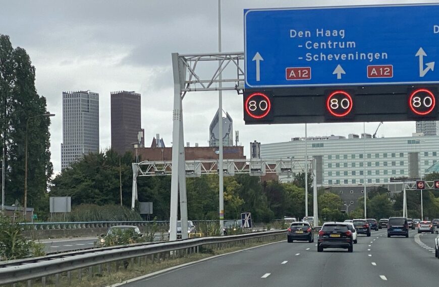 A12 Den Haag