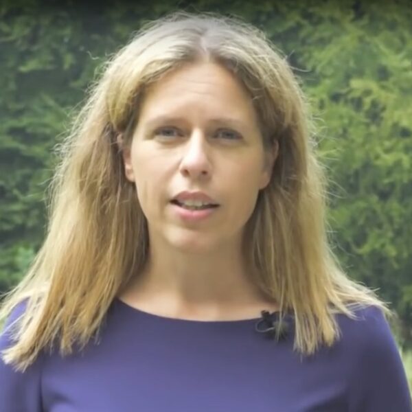 Carola Schouten