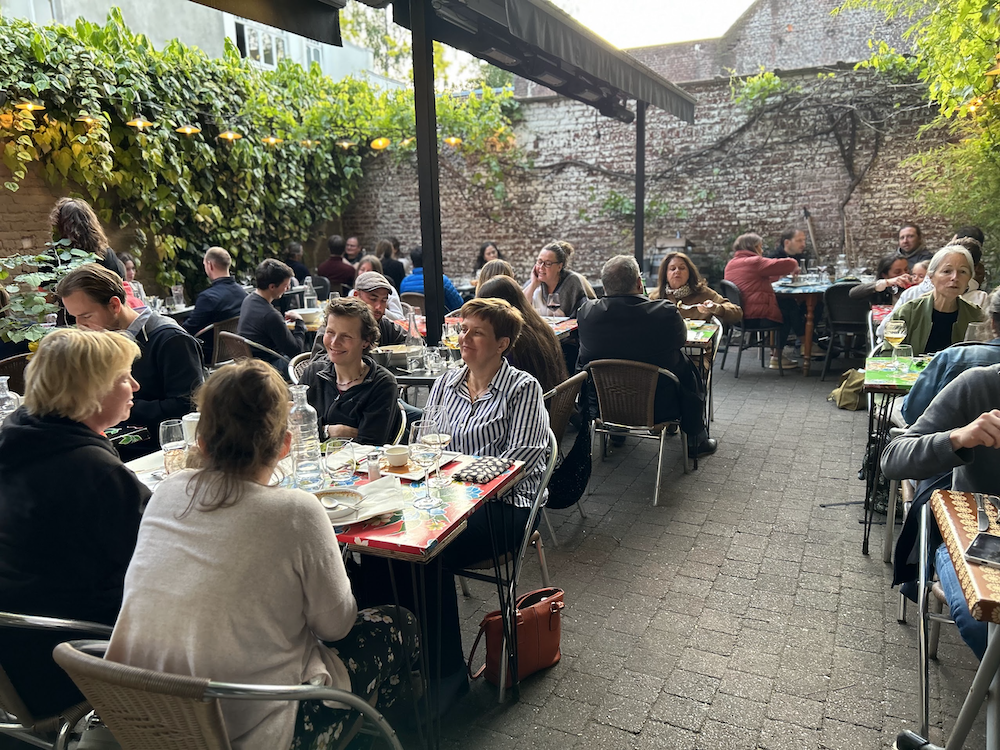 restaurant