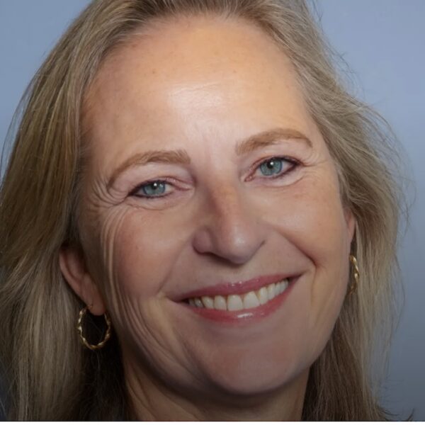 Thea de Vries